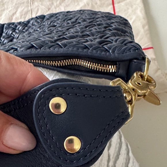 Clare V Dark Blue Woven Shoulder Bag - Picture 10 of 13